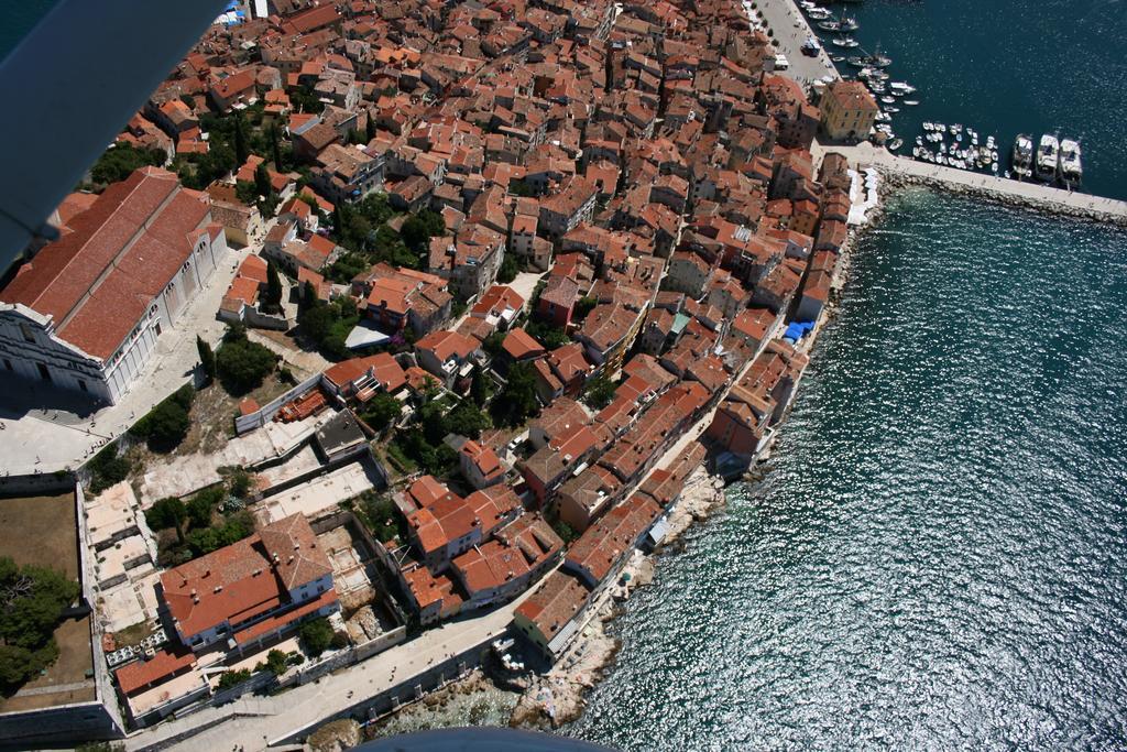 Apartments I Volti Rovinj Eksteriør billede